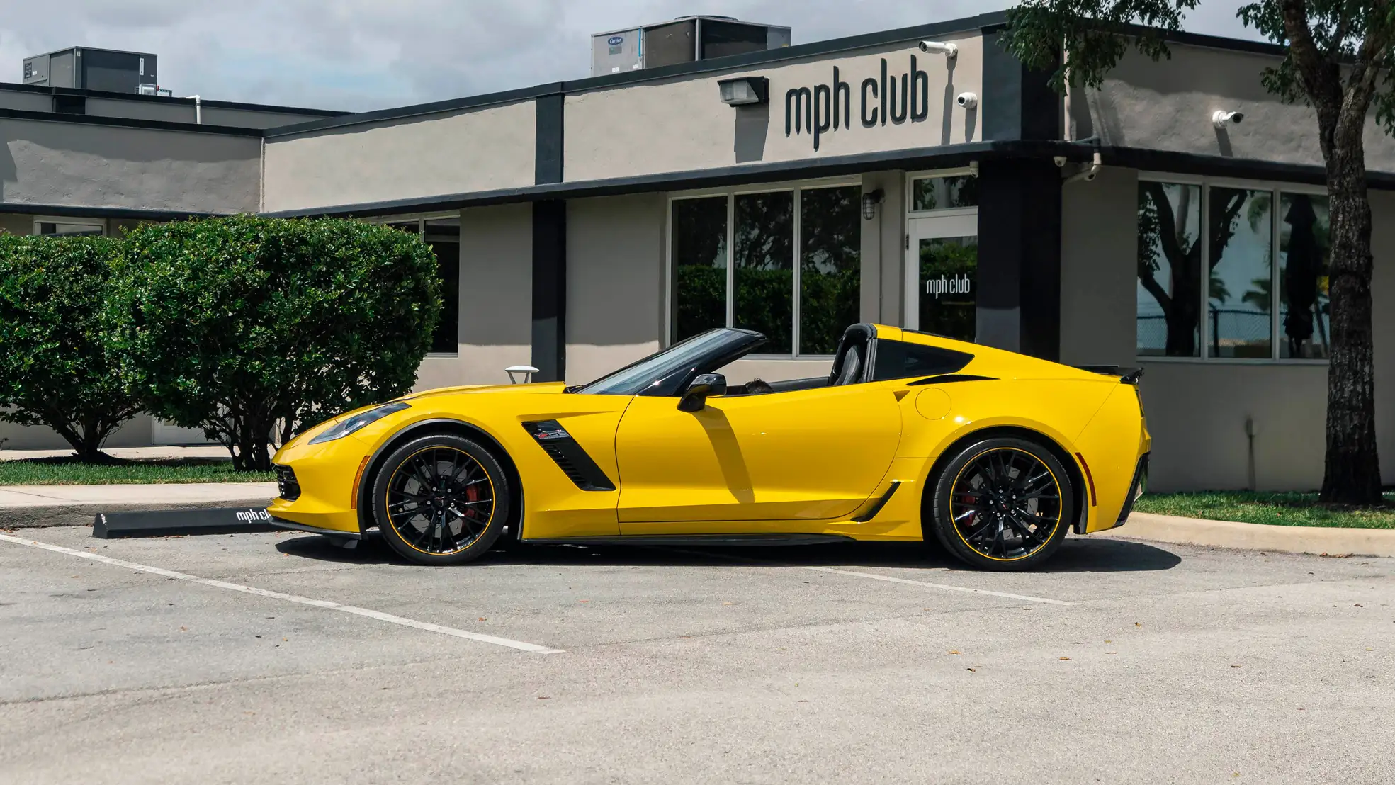 2019 yellow Chevrolet Corvette Z06 for sale mph club 21
