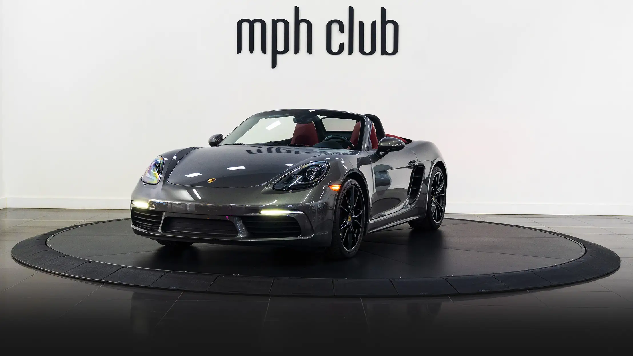 Porsche 718 Boxster rental profile view mph club