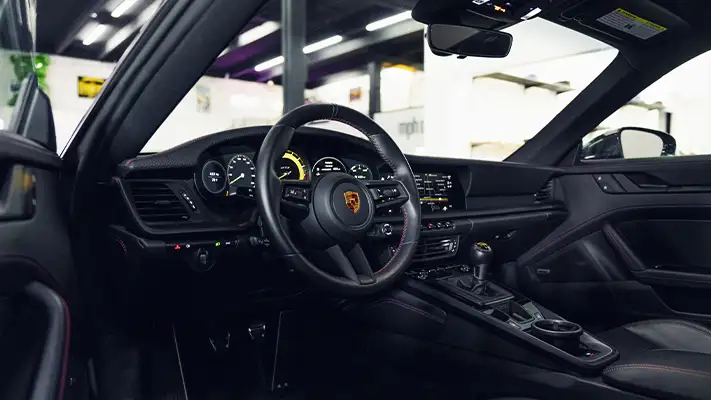 Porsche 911 GT3 Touring dashboard view - mph club