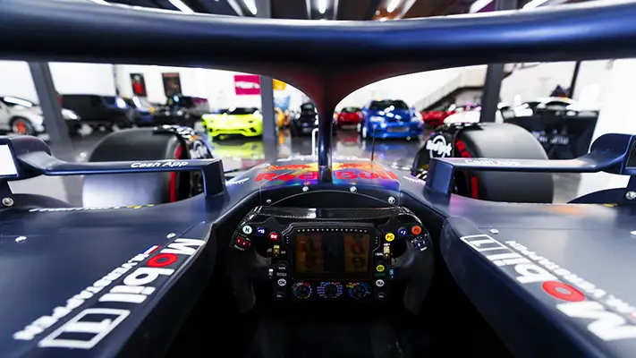 Red Bull F1 RB19 rental dashboard view - mph club