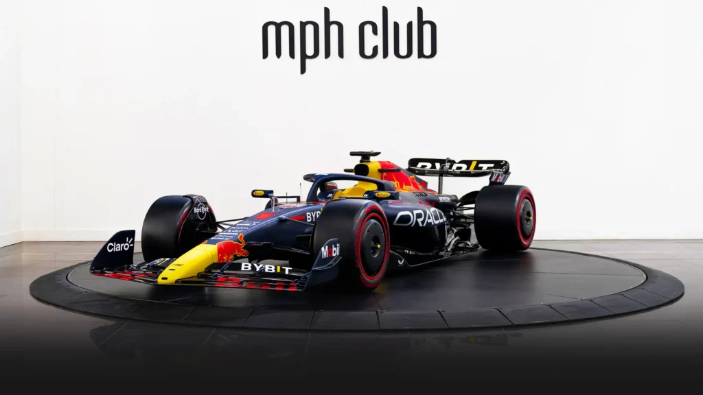 Red Bull F1 RB19 rental profile view - mph club
