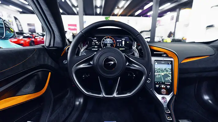 McLaren 750S rental dashboard view - mph club