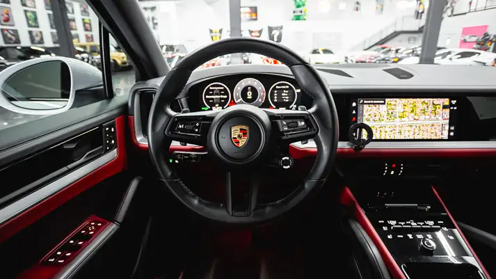Porsche Cayenne rental dashboard view - mph club