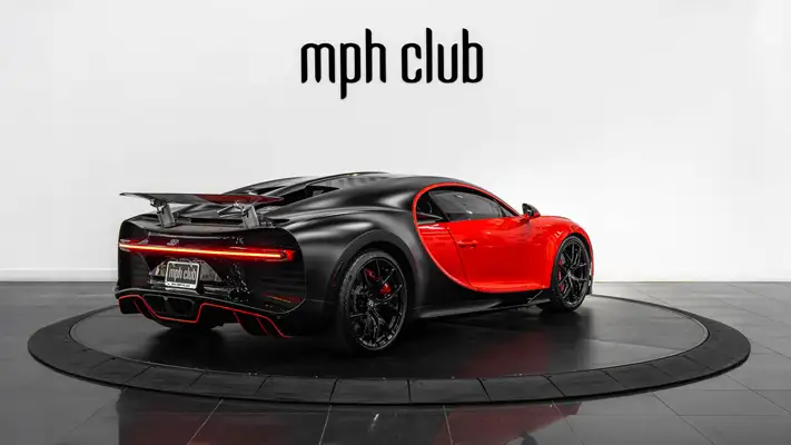 Bugatti Chiron rental rear view - mph club