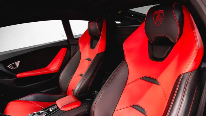 White Lamborghini Huracan EVO Coupe rental interior view - mph club